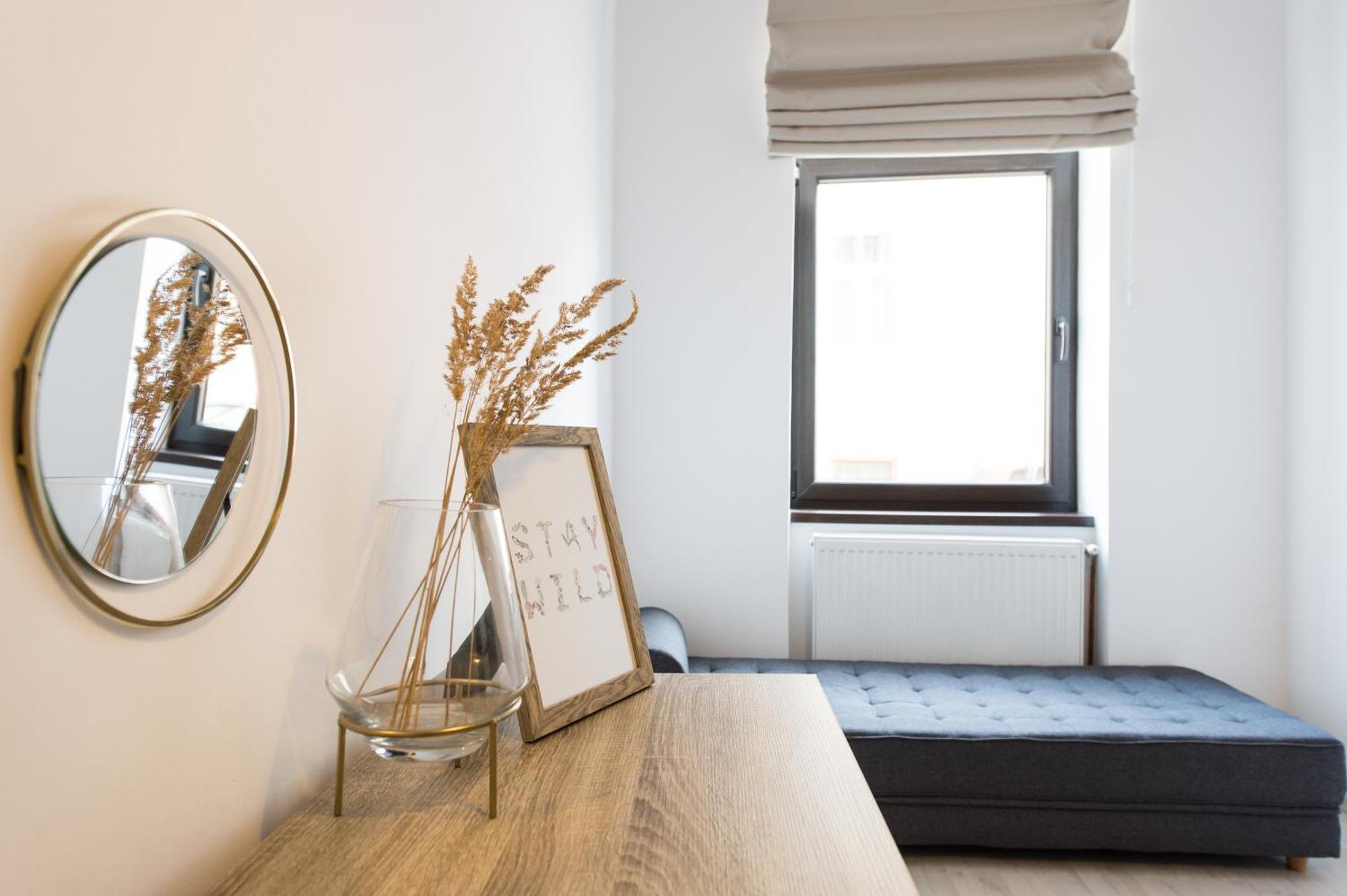 Charming Old Town Flat With Mountain View Appartement Braşov Buitenkant foto